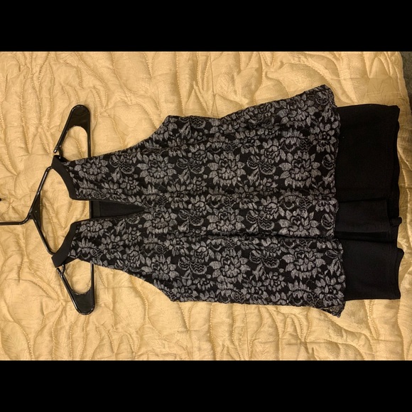 Formal top - Picture 2 of 3